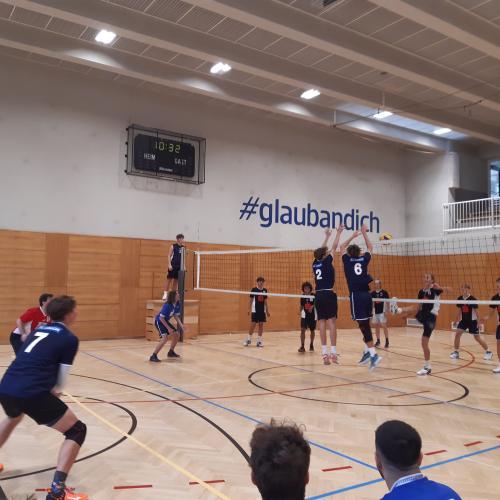 Volleyball Oberstufe: Landesmeister & Vize-Landesmeisterinnen Okt 2022a