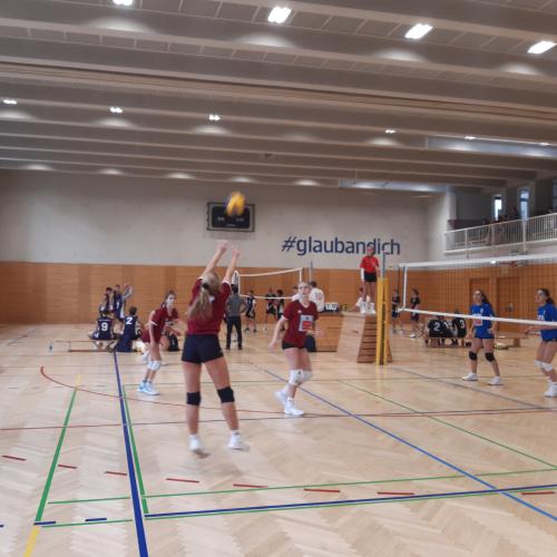 Volleyball Oberstufe: Landesmeister & Vize-Landesmeisterinnen Okt 2022b