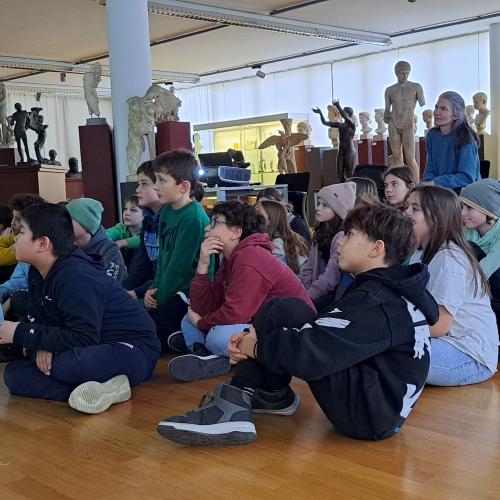 Zu Besuch im Archäologischen Museum 2em SJ 2022-23