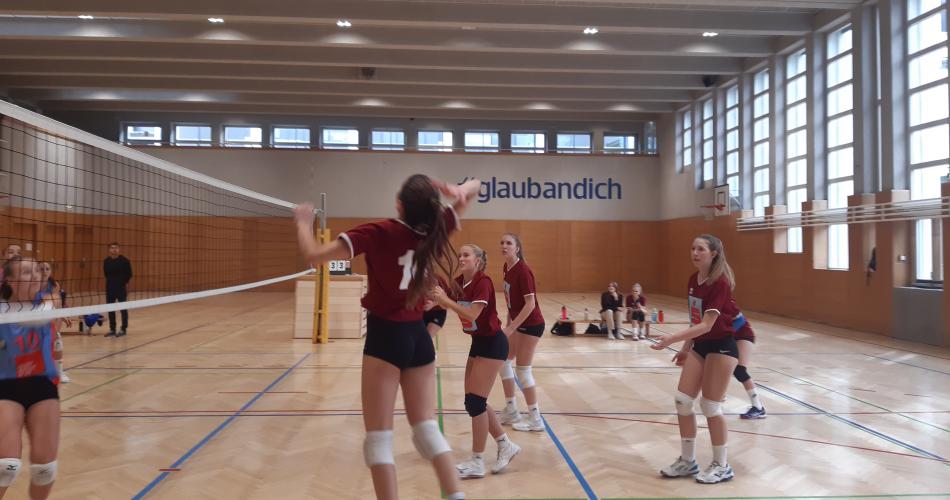 Volleyball Oberstufe: Landesmeister & Vize-Landesmeisterinnen Okt 2022h