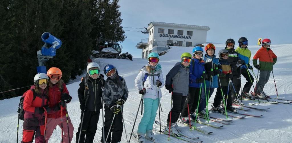 Schilager der 2c in Söll