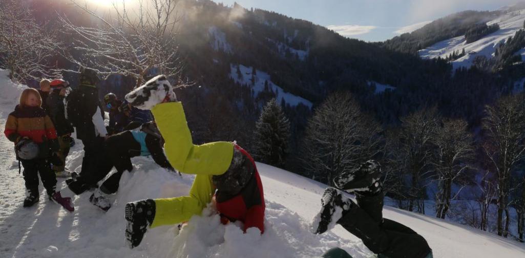 Schilager der 2c in Söll