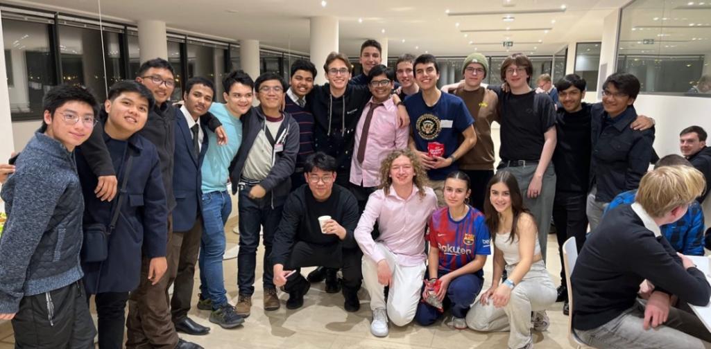 Fyziklani 2023 – Newton’s Apple